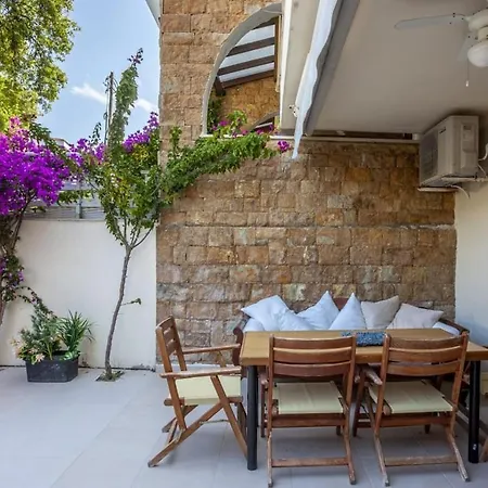 شقة Cozy Summer House By The بوليخرونو