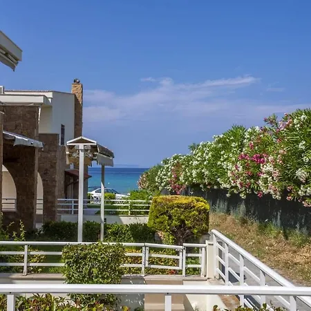 شقة Cozy Summer House By The بوليخرونو