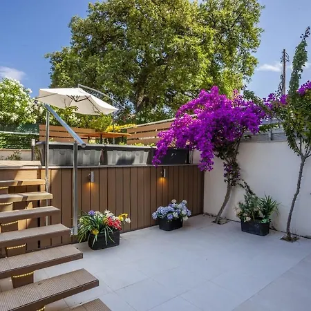 شقة Cozy Summer House By The بوليخرونو